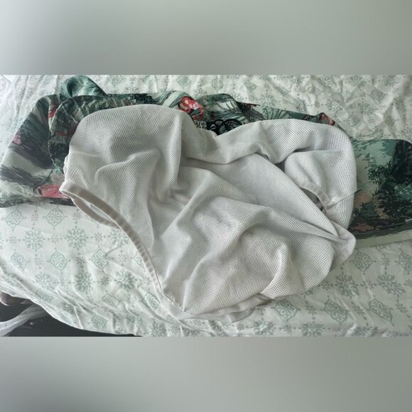 Surfcuz Swimming Trunks - green blue white pink - nylon mesh - size 36 waist - Picture 4 of 5